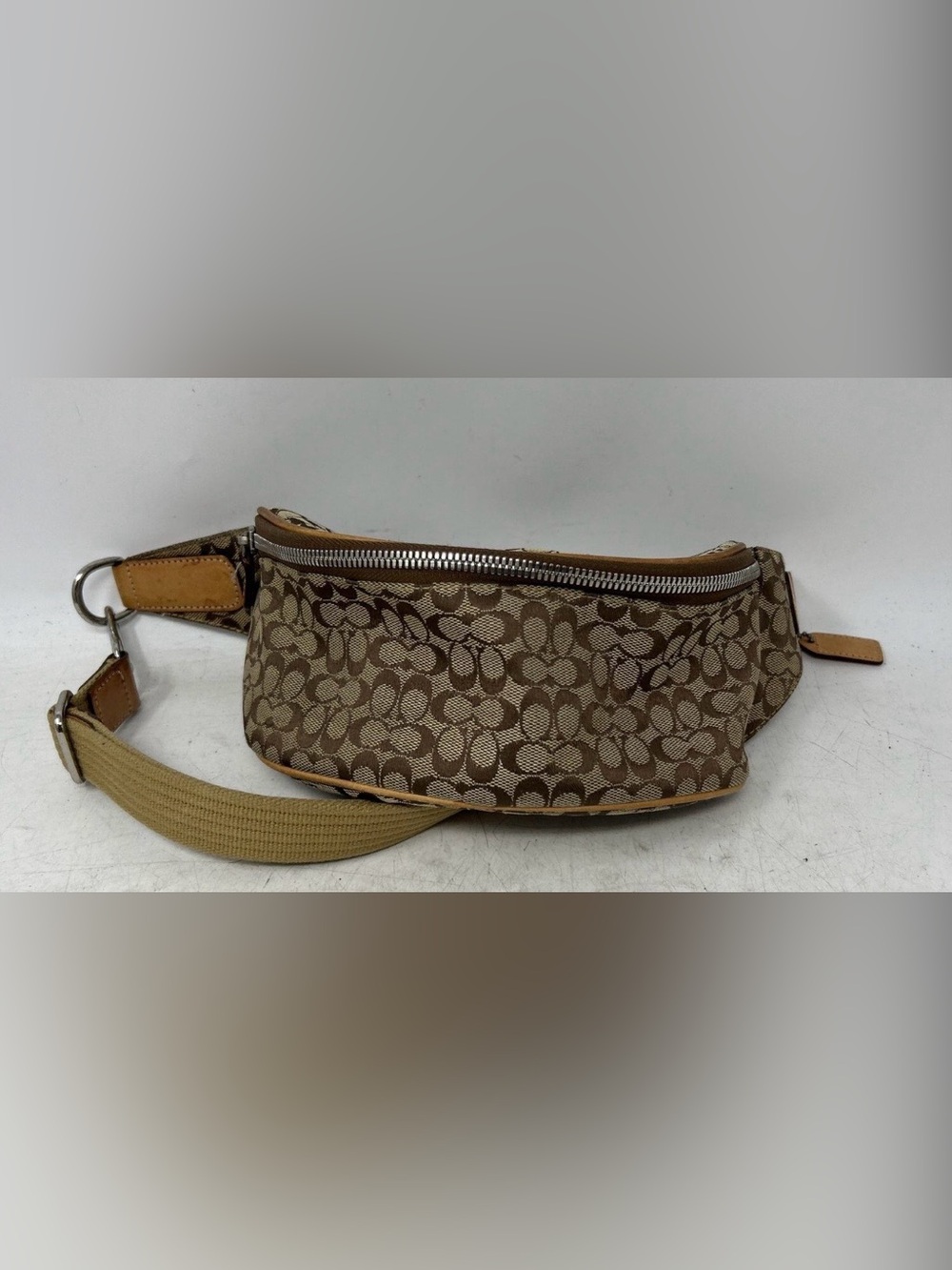 Coach signature canvas Crossbody belt Bag